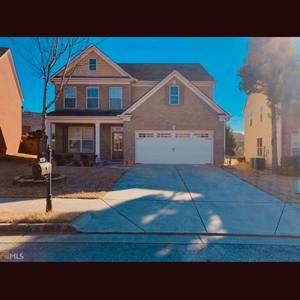 Meet your Posher, Ericka